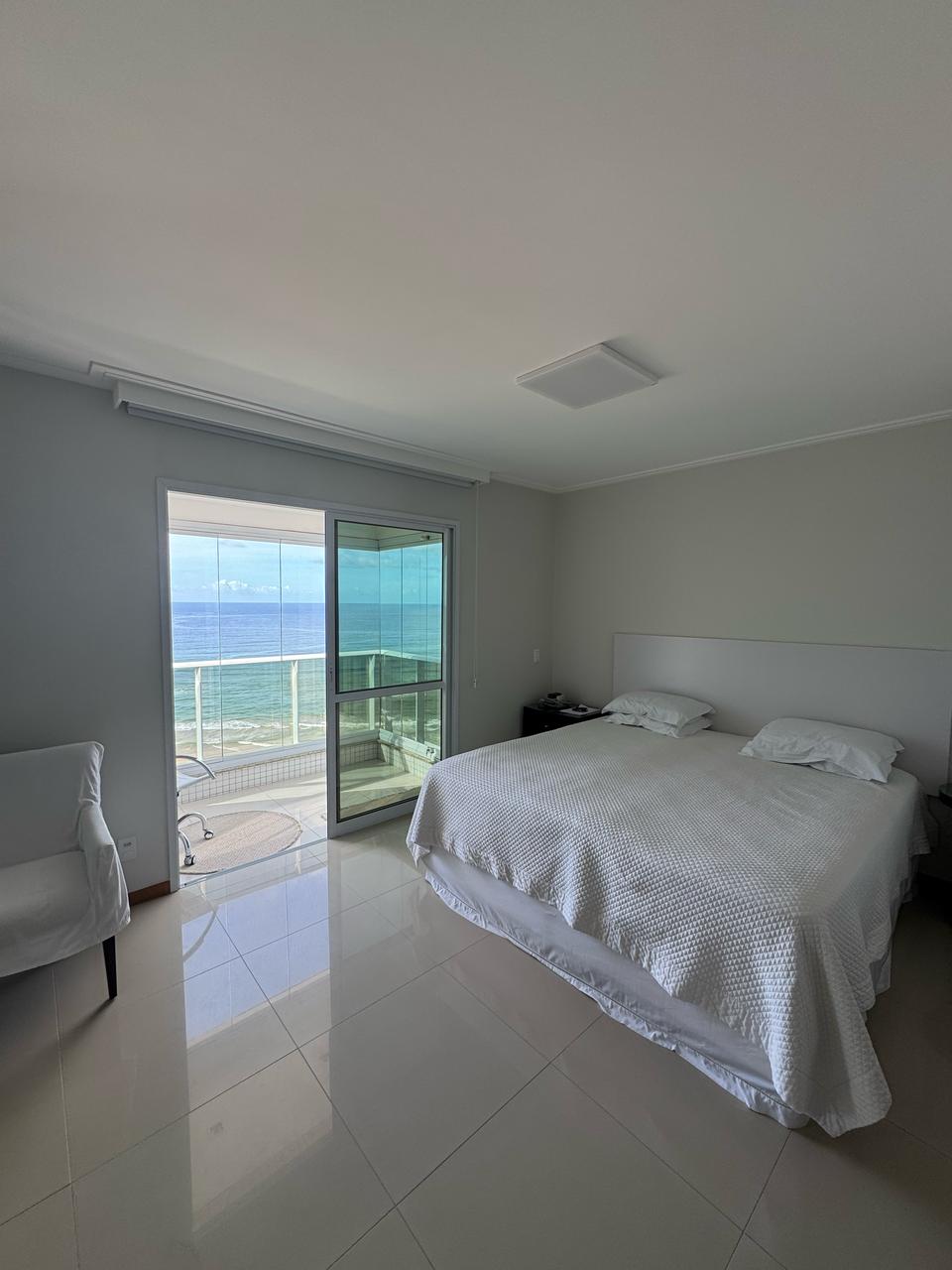 Foto do imóvel: Apartamento com 4 Quartos à Venda, 200 m² em Pituaçu - Salvador