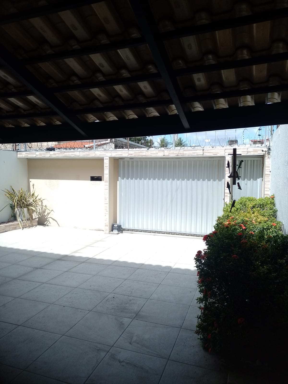 Imagem Casa com 3 Quartos à Venda, 110 m²em Itaperi - Fortaleza