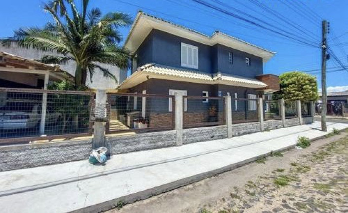 Sobrado com 3 Quartos à Venda, 198 m² em Arco Íris - Capão da Canoa