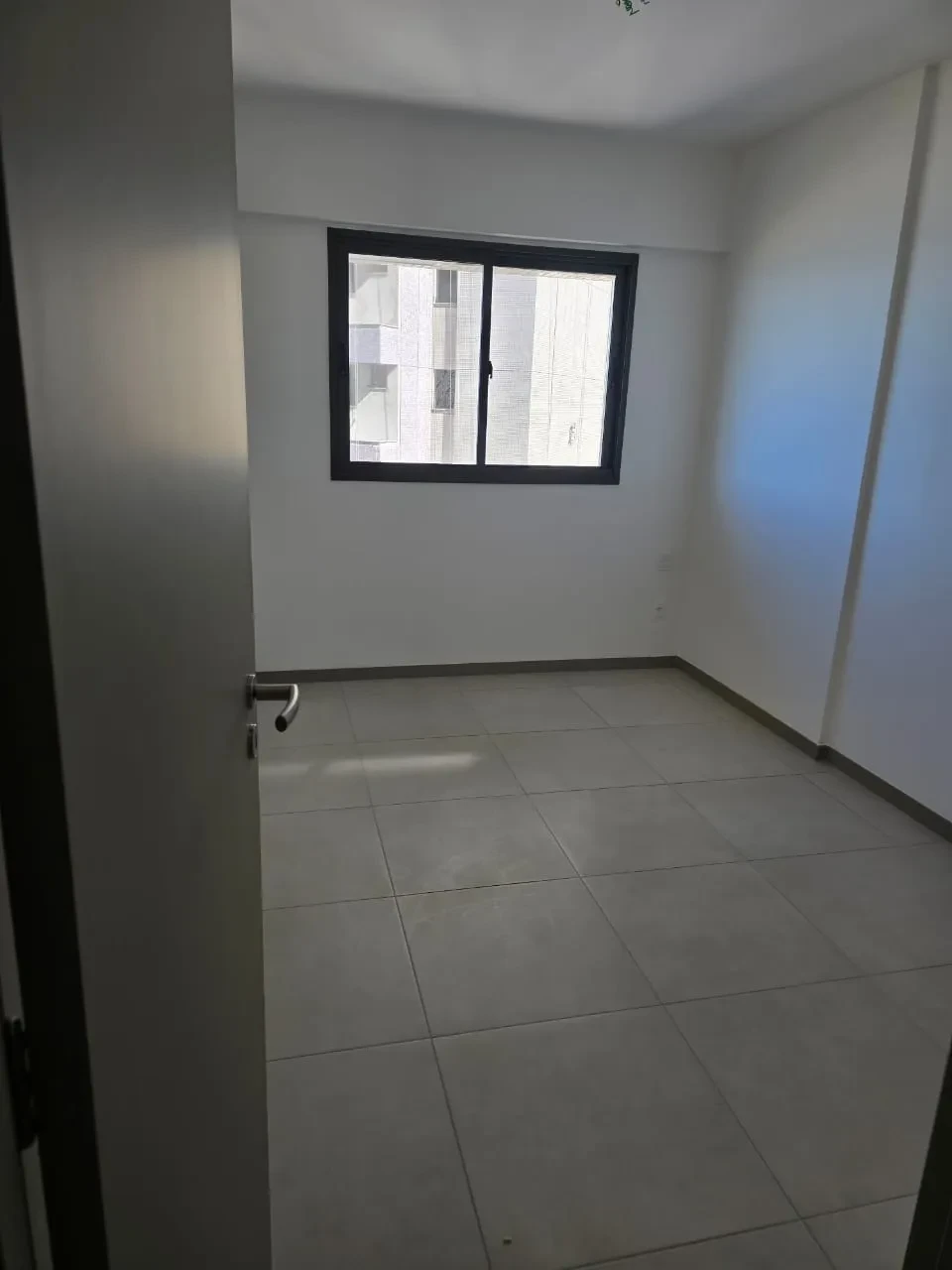 Foto do imóvel: Studio com 1 Quarto à Venda ou Locação, 42 m² em Piatã - Salvador
