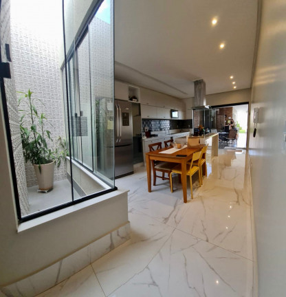 Casa com 3 Quartos à Venda, 280 m² em Sul (Águas Claras) - Brasília