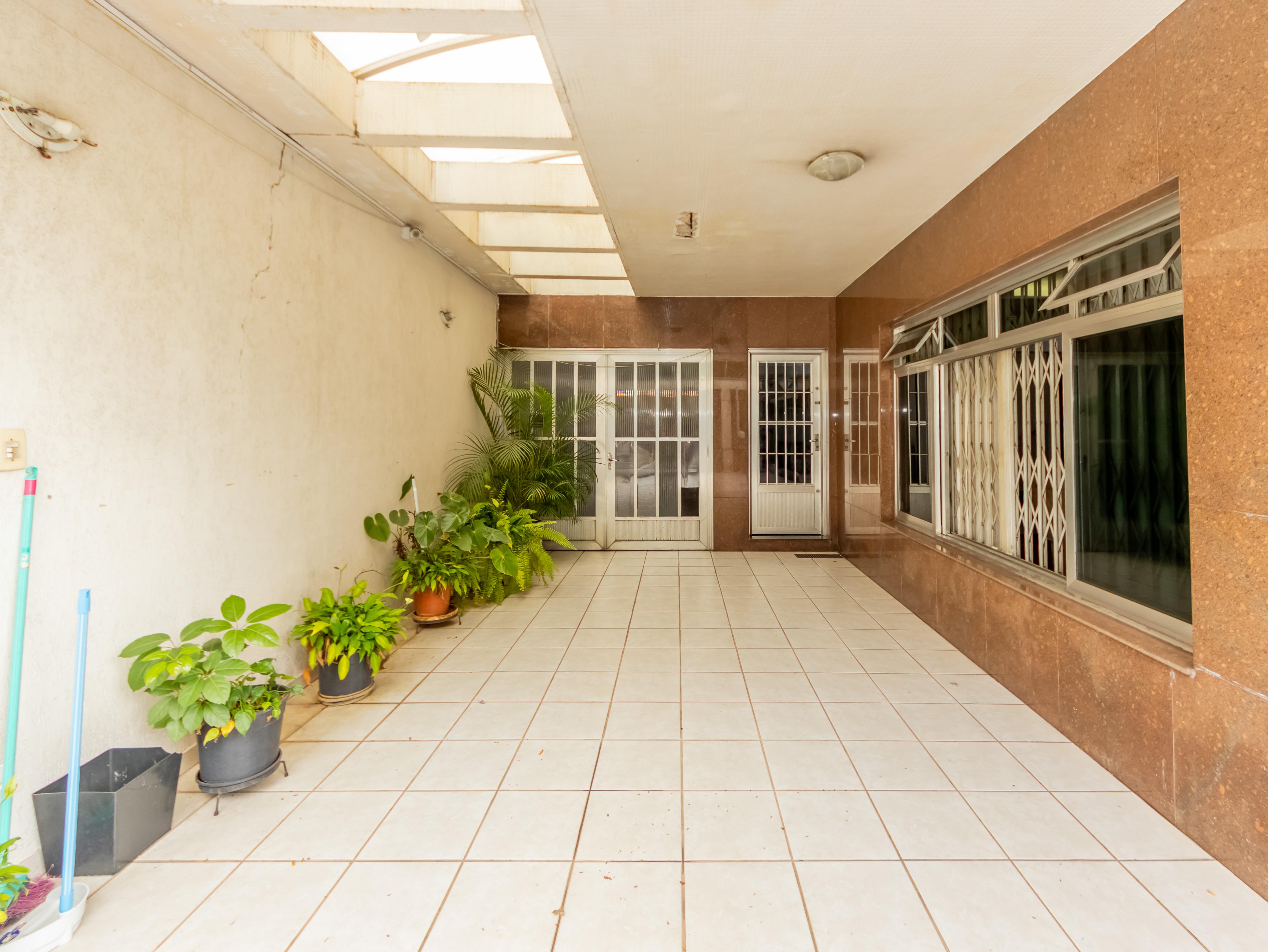 Foto do imóvel: Sobrado com 3 Quartos à Venda, 300 m² em Vila Lúcia Elvira - São Paulo