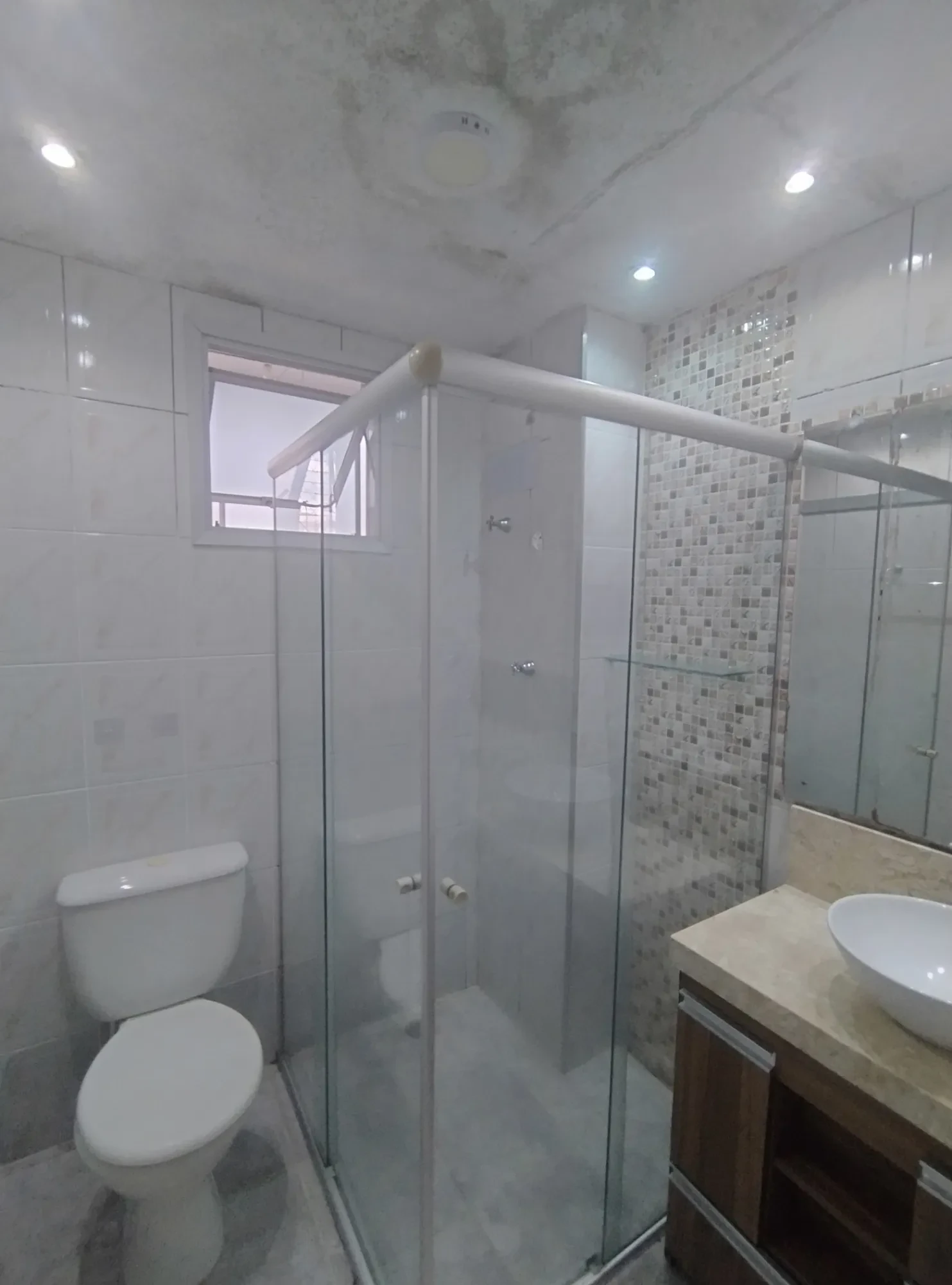 Imagem Apartamento com 2 Quartos à Venda, 56 m² em Parque Santo Antônio - Jacareí
