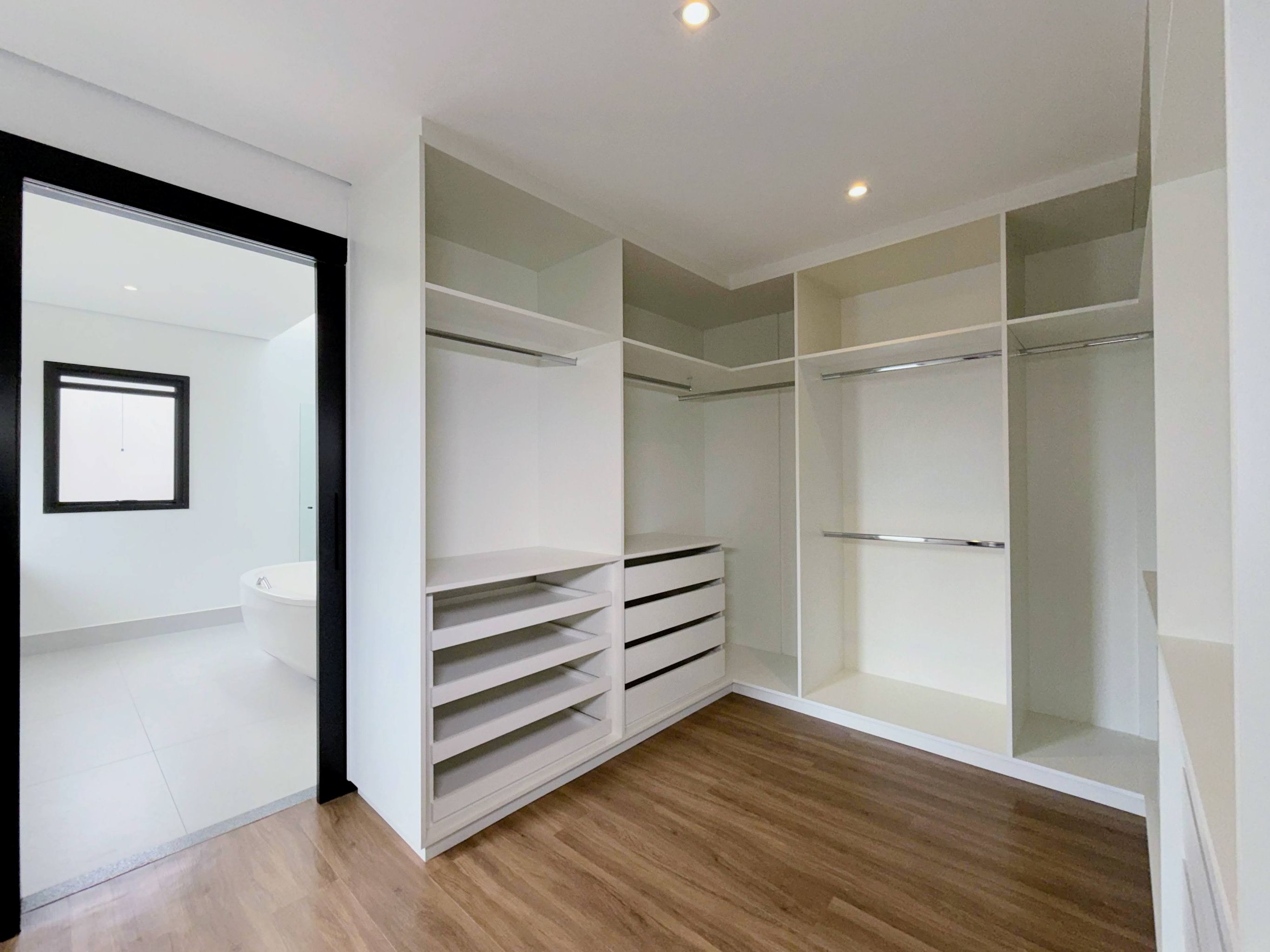 Imagem Casa de Condomínio com 4 Quartos à Venda, 345 m² em Alphaville - Santana de Parnaíba