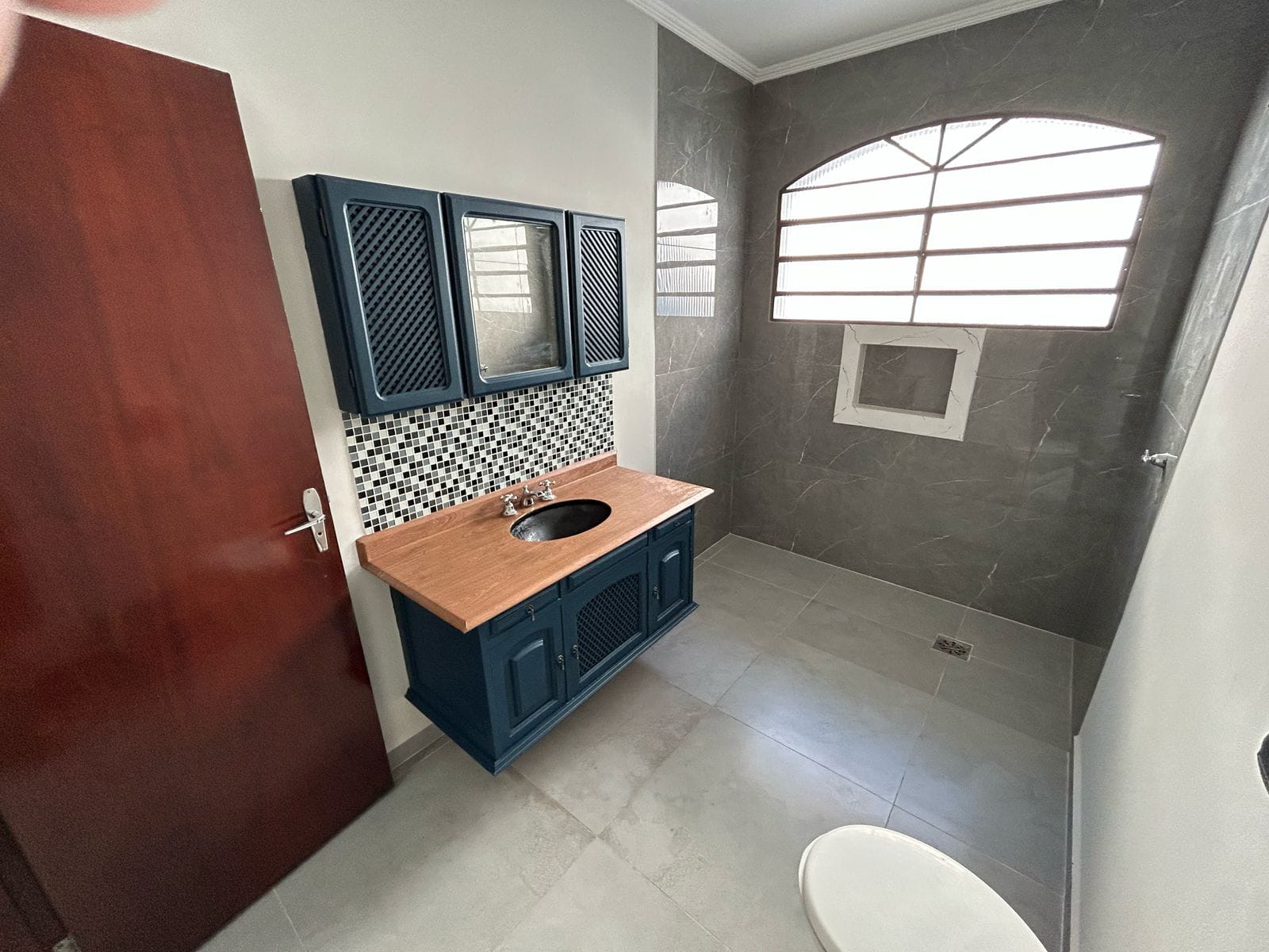 Imagem Casa de Condomínio com 5 Quartos à Venda ou Locação, 300 m² em Nova Caieiras - Caieiras