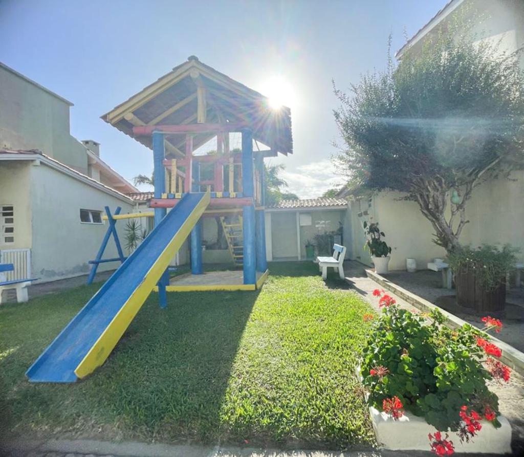 Imagem Sobrado com 2 Quartos à Venda, 78 m²em Capão Novo - Capão da Canoa