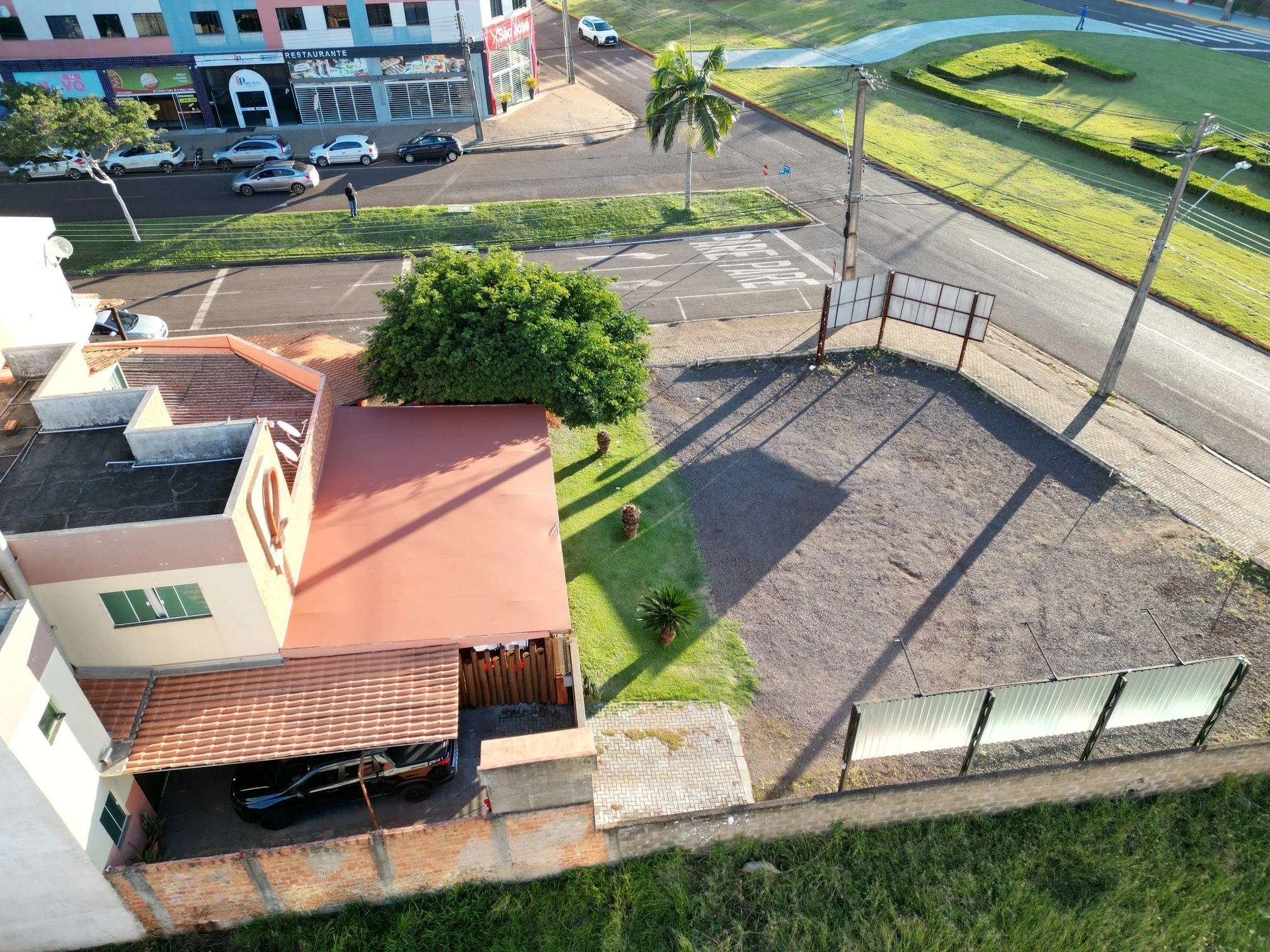 Foto do imóvel: Sala Comercial à Venda, 200 m² em FAG - Cascavel