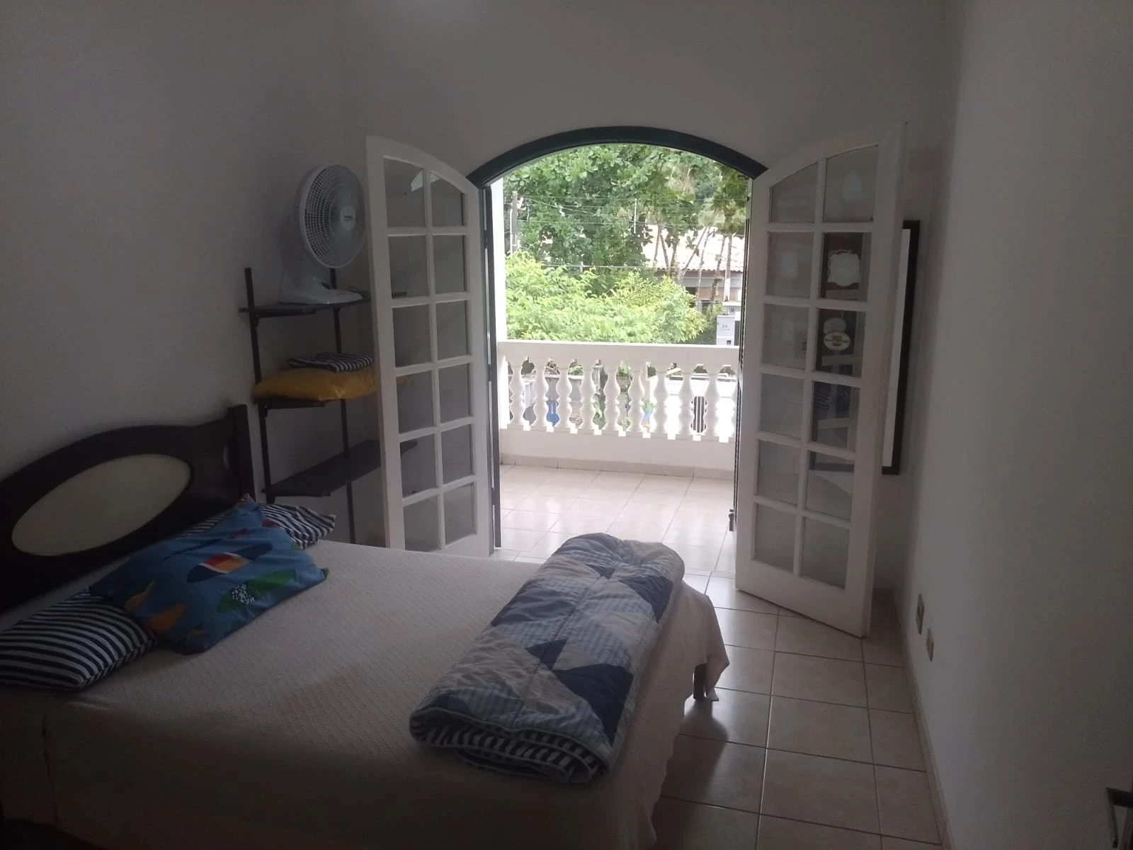 Imagem Sobrado à Venda, em Balneário Praia do Pernambuco - Guarujá