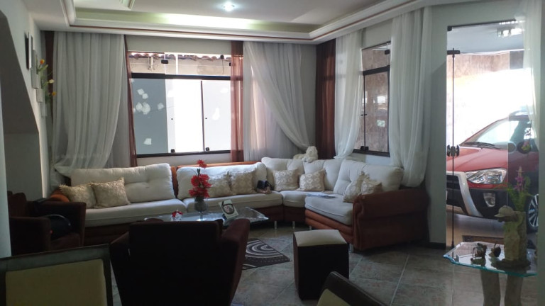 Imagem Casa com 5 Quartos à Venda, 240 m² em Jabotiana - Aracaju