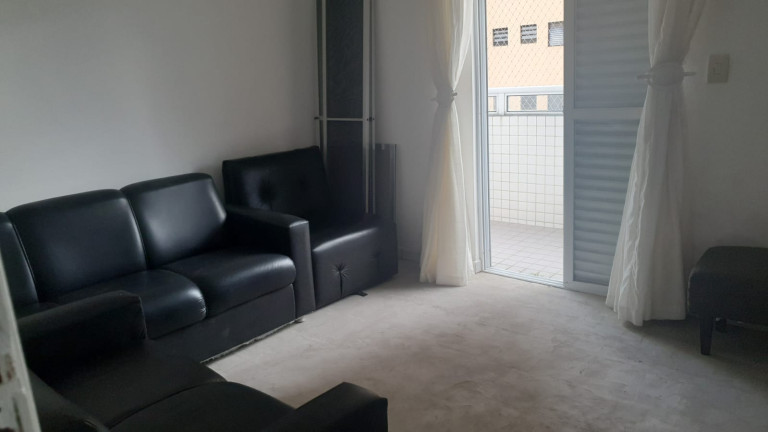 Imagem Apartamento com 2 Quartos à Venda,  em Caiçara - Praia Grande