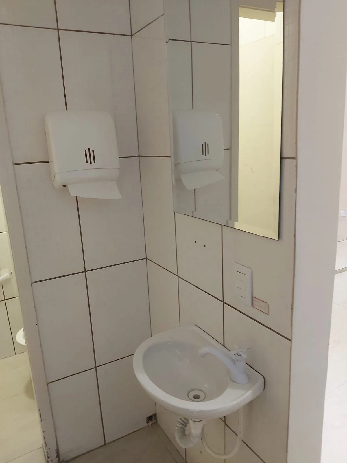 Imagem Loja para Alugar, 68 m² em Centro - Curitiba