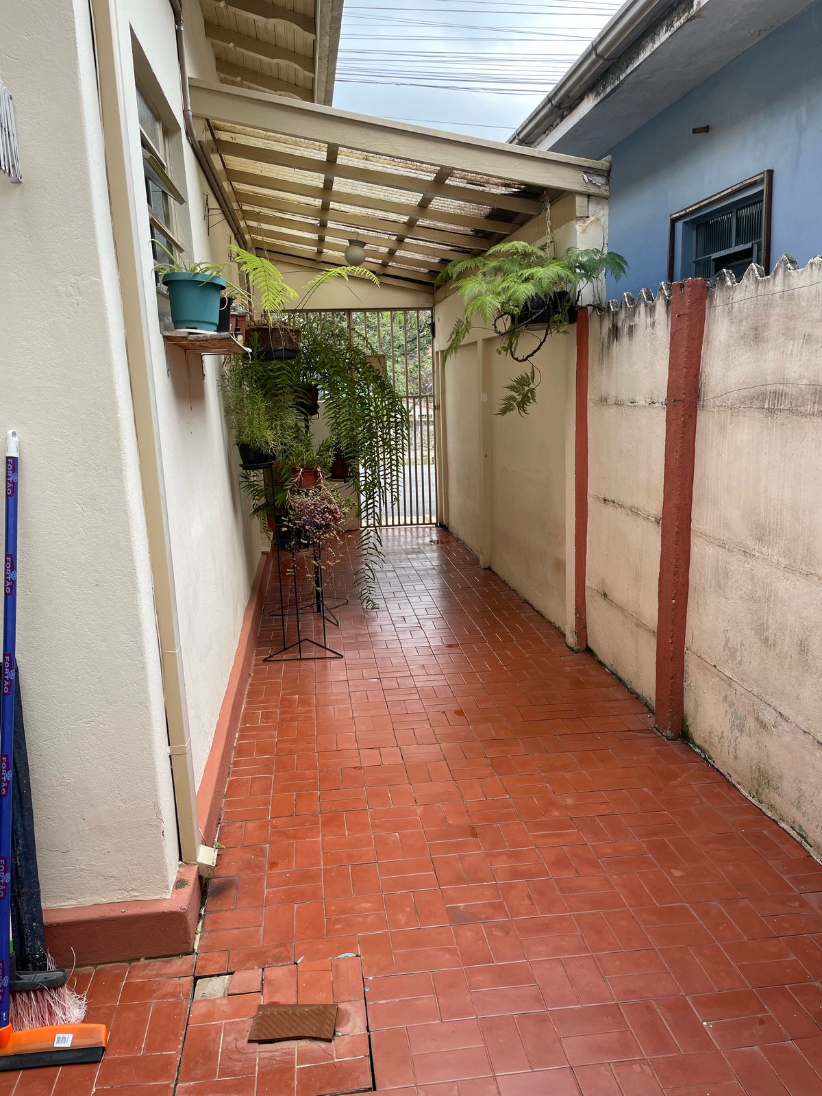 Imagem Casa com 1 Quarto à Venda, 85 m² em Centro - Poços de Caldas