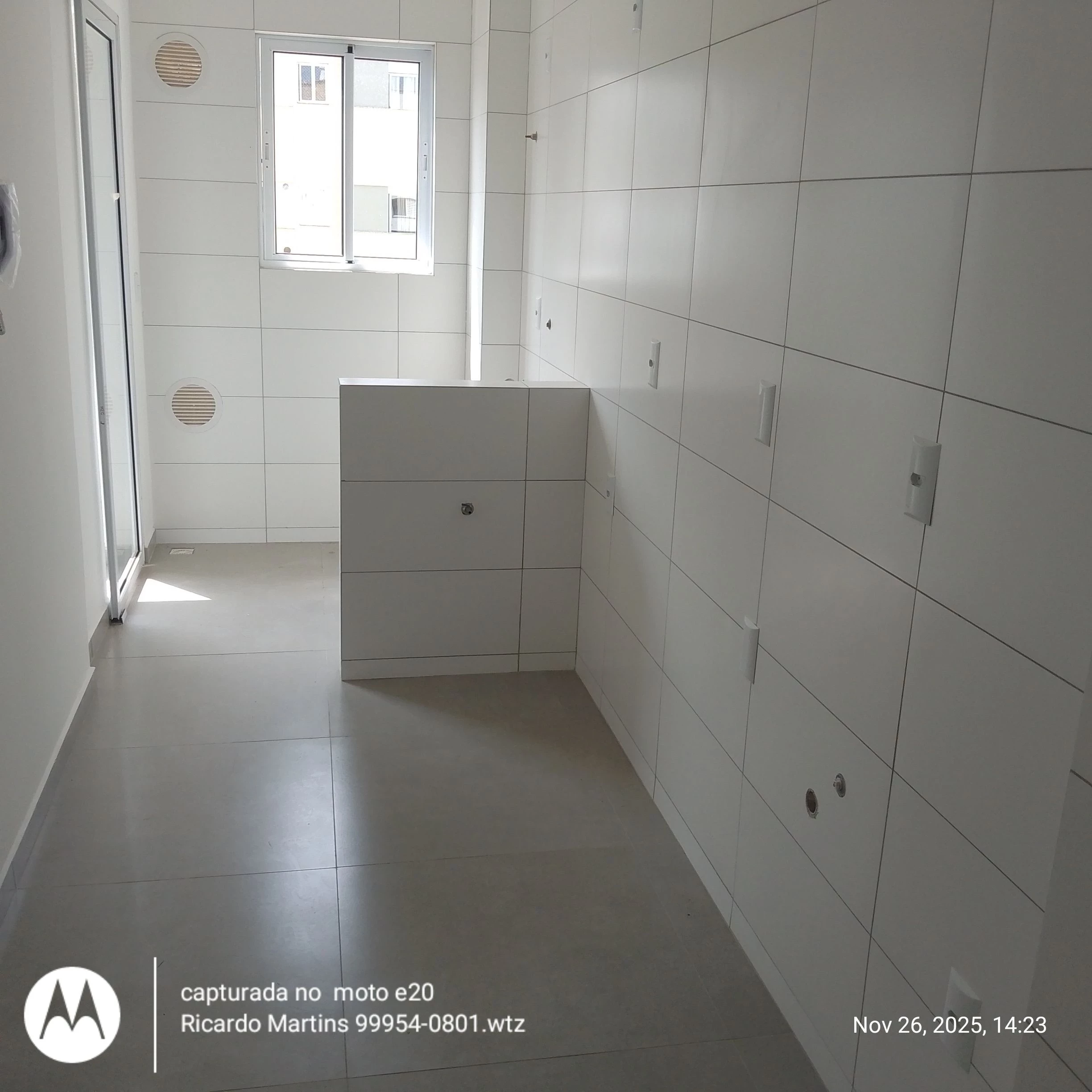 Imagem Apartamento com 2 Quartos à Venda, 6.300 m² em Pinheirinho - Criciúma
