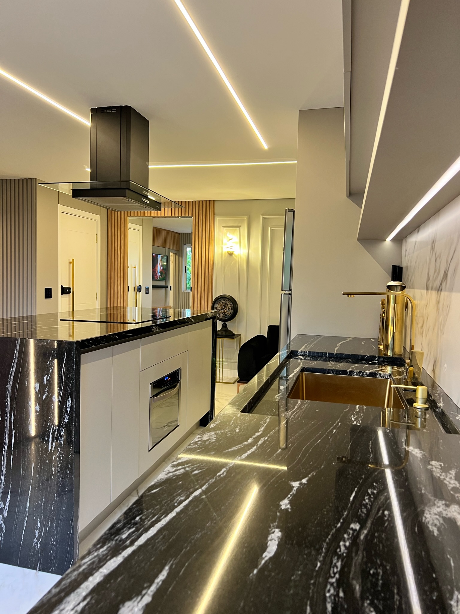 Imagem Apartamento com 3 Quartos à Venda, 114 m²em Cascatinha - Curitiba
