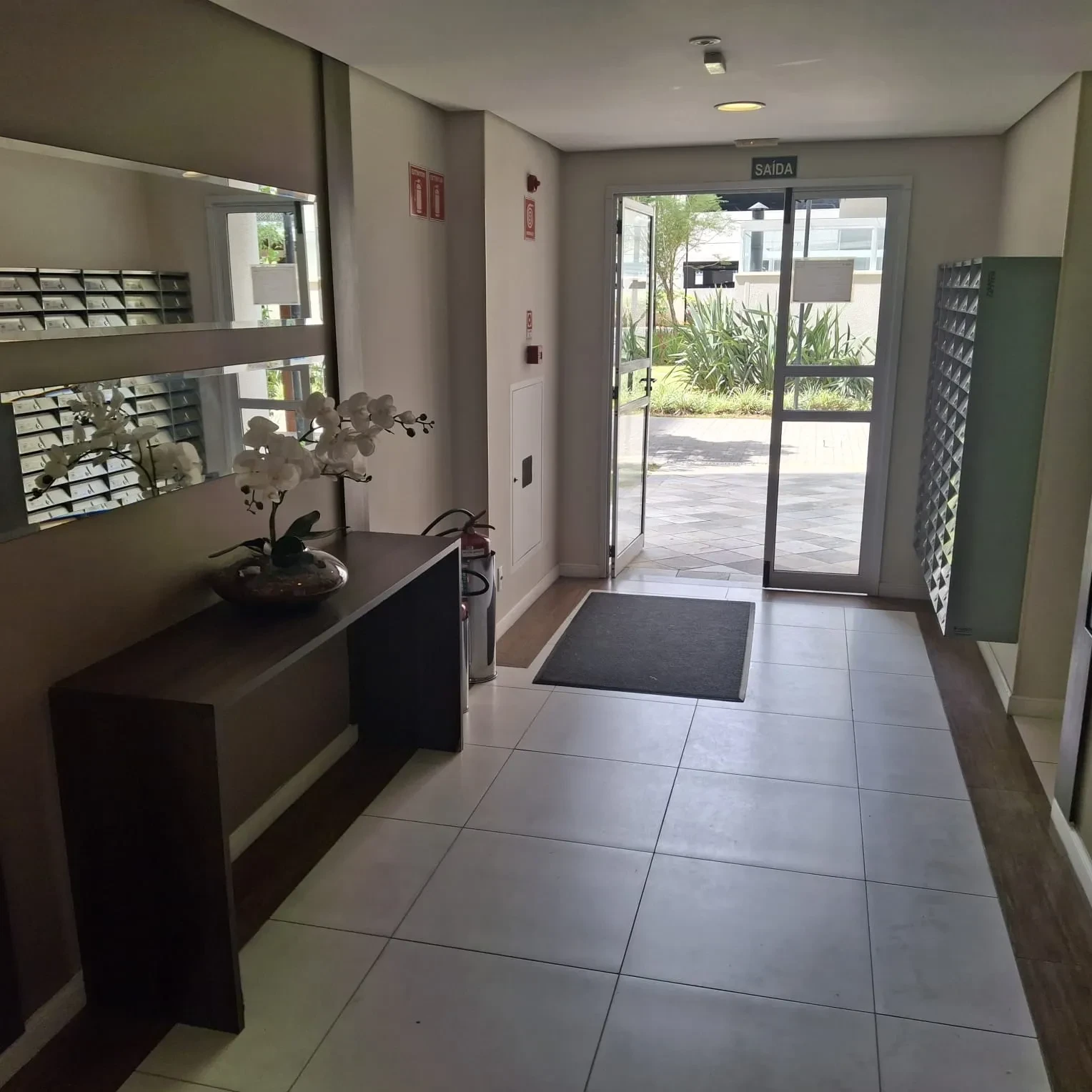 Imagem Apartamento com 2 Quartos à Venda, 67 metros em Conceição - Diadema