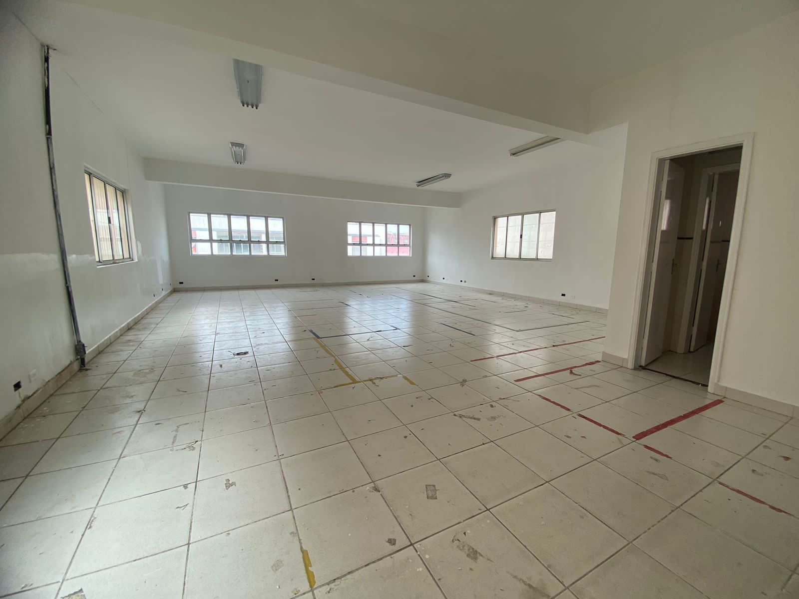 Foto do imóvel: Imóvel Comercial para Alugar, 1.000 m²em Centro - Osasco