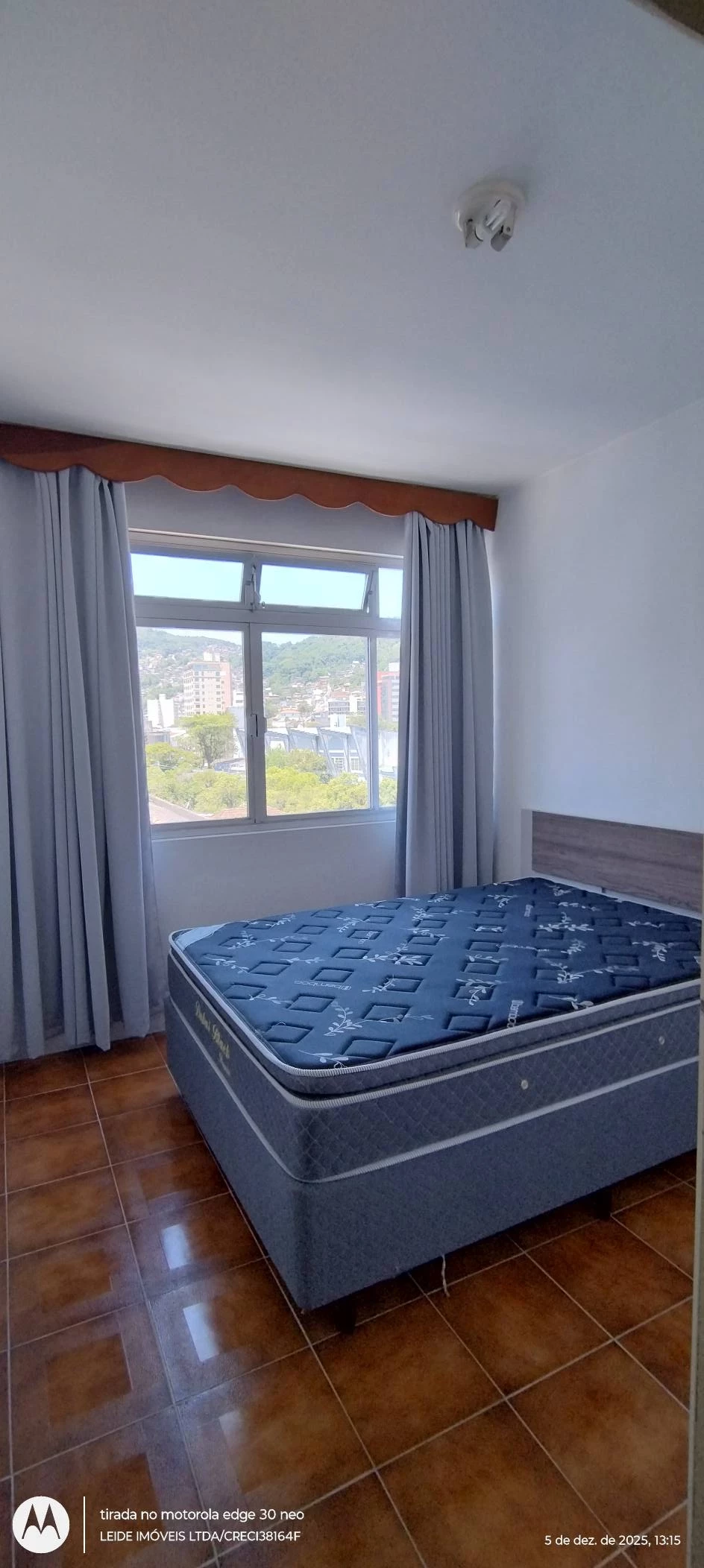 Imagem Apartamento com 2 Quartos à Venda, 72 m² em Centro - Florianópolis