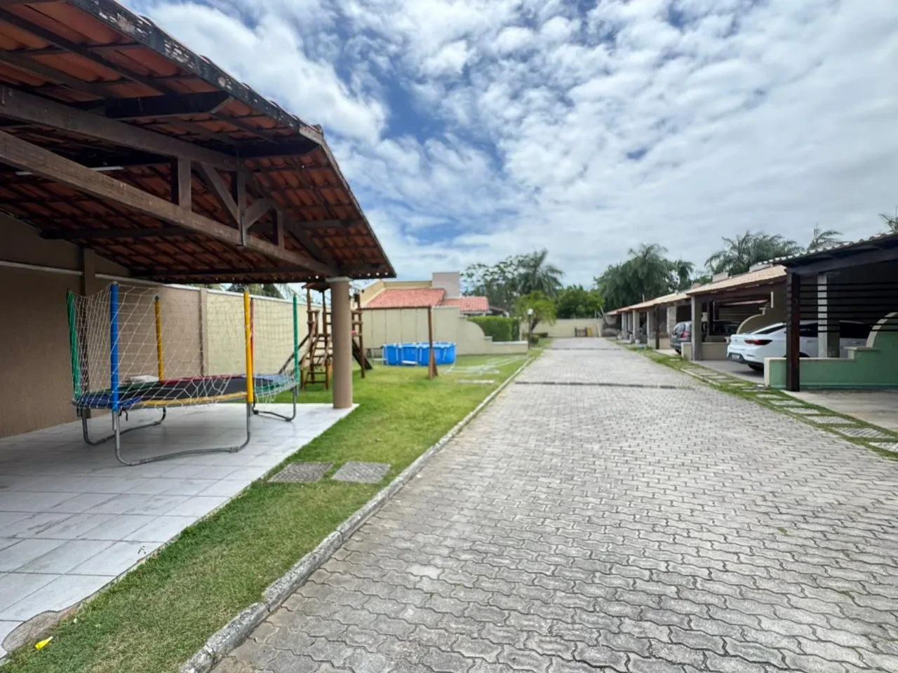Imagem Casa de Condomínio com 3 Quartos à Venda, 140 m² em Engenheiro Luciano Cavalcante - Fortaleza