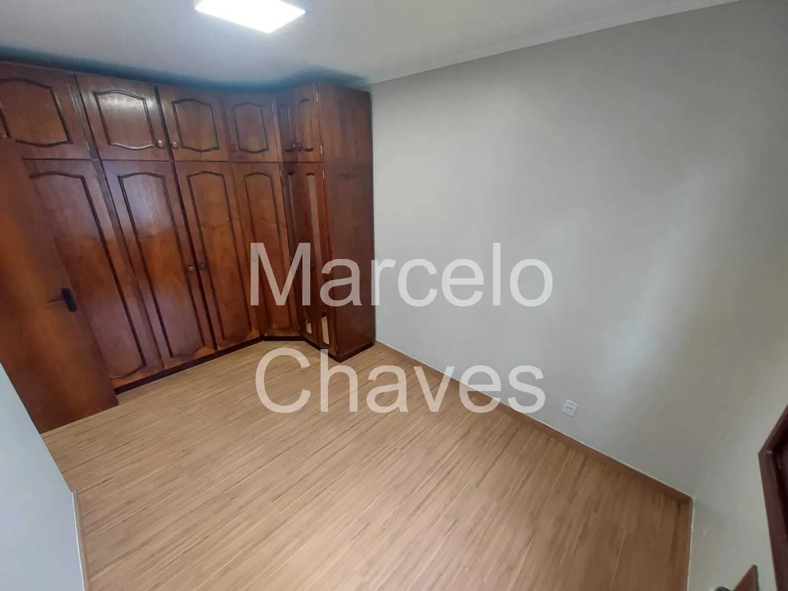 Imagem Cobertura com 2 Quartos à Venda, 134 metros em Higienópolis - Porto Alegre
