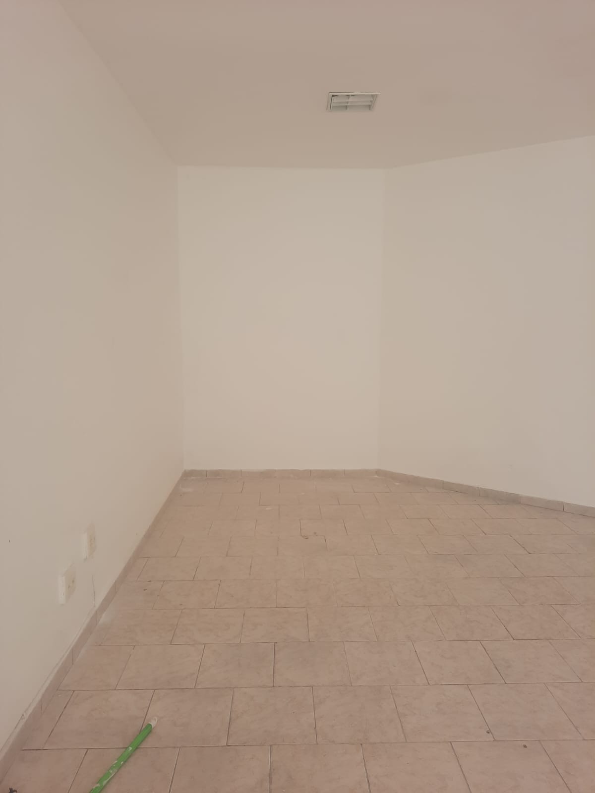 Foto do imóvel: Loja à Venda ou Locação, 68 m² em Alto dos Passos - Juiz de Fora