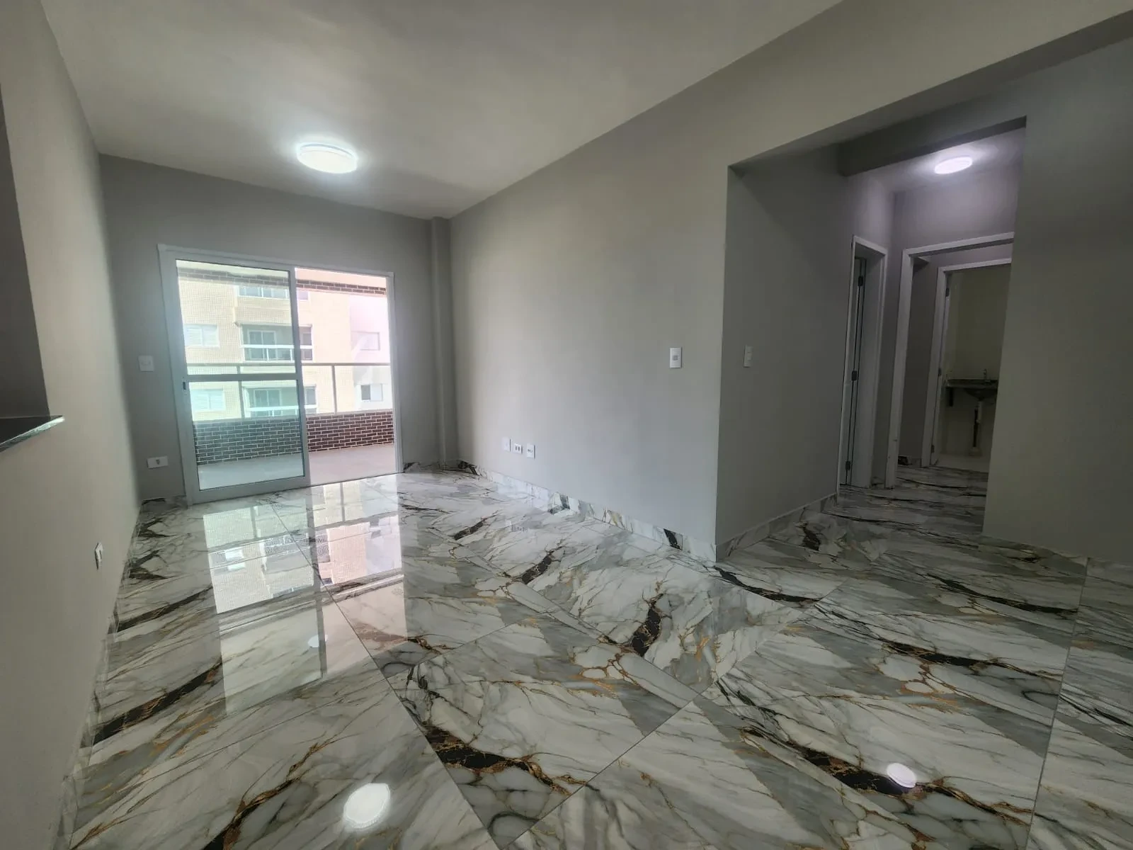 Imagem Apartamento com 2 Quartos à Venda, 83 m² em Flórida - Praia Grande