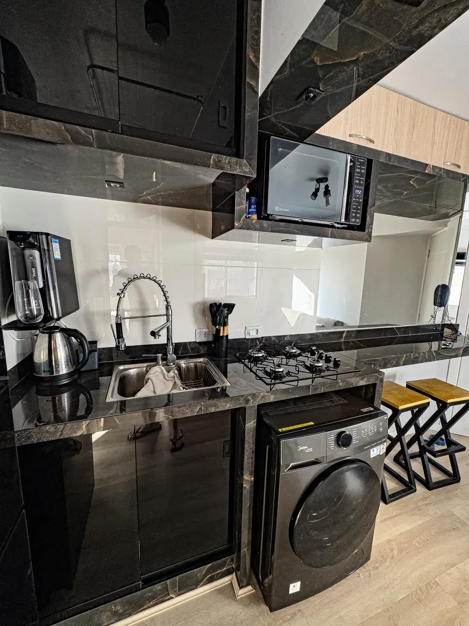 Imagem Apartamento com 1 Quarto à Venda, 30 metros em Centro - Curitiba