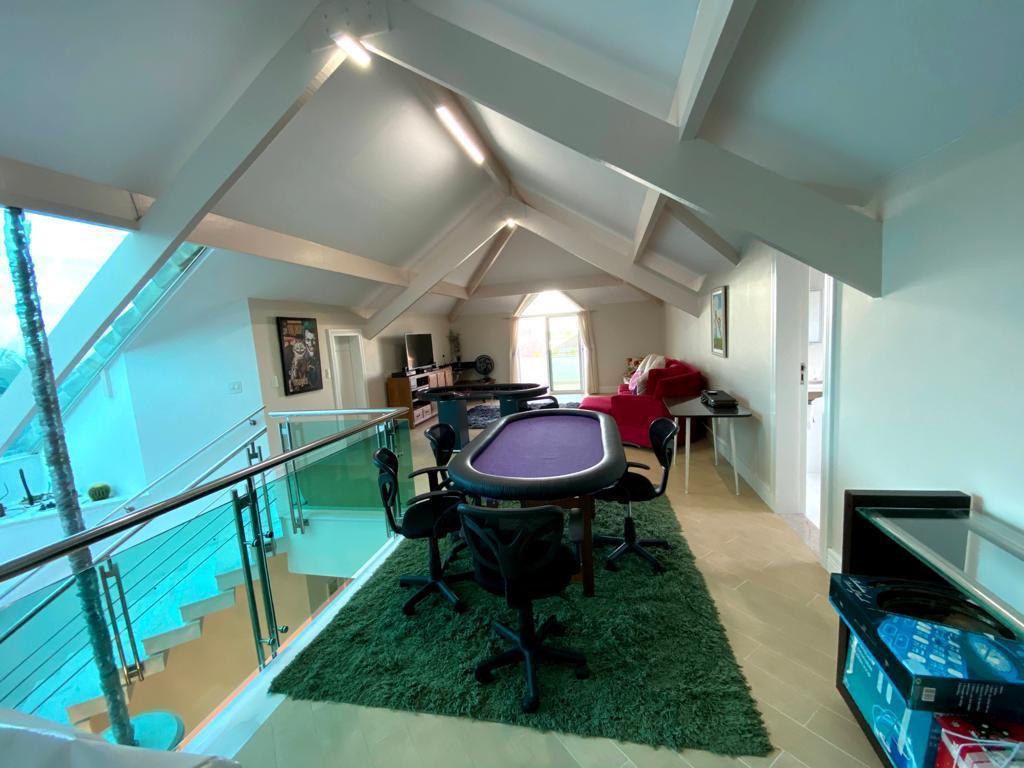 Foto do imóvel: Casa de Condomínio com 6 Quartos à Venda, 700 m² em Barra da Tijuca - Rio de Janeiro