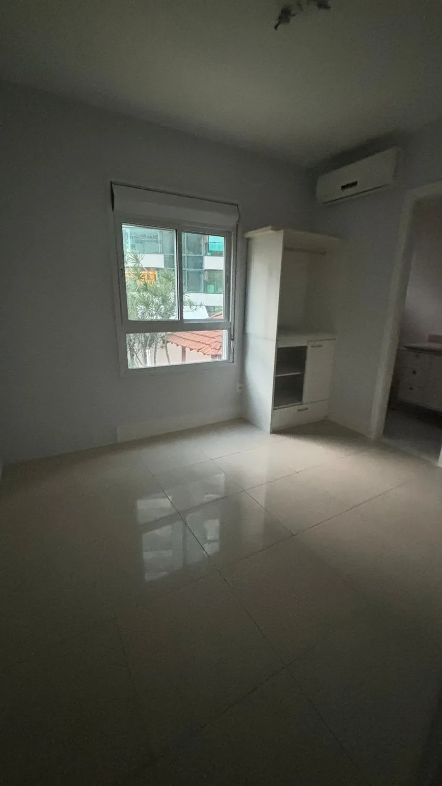 Imagem Apartamento com 4 Quartos à Venda ou Locação, 141 metros em Alphaville I - Salvador