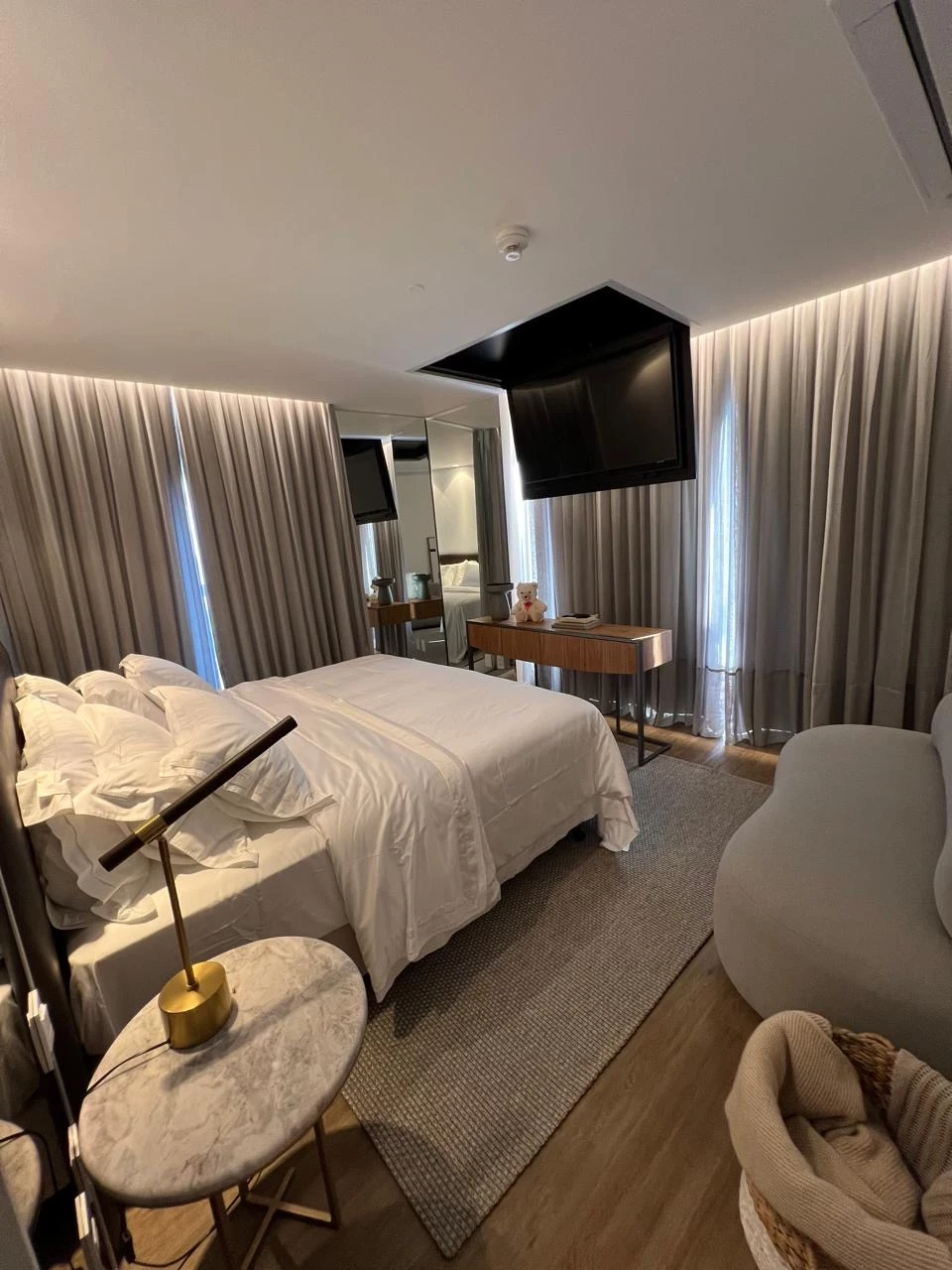 Imagem Apartamento com 4 Quartos à Venda, 265 m² em Centro - Balneário Camboriú