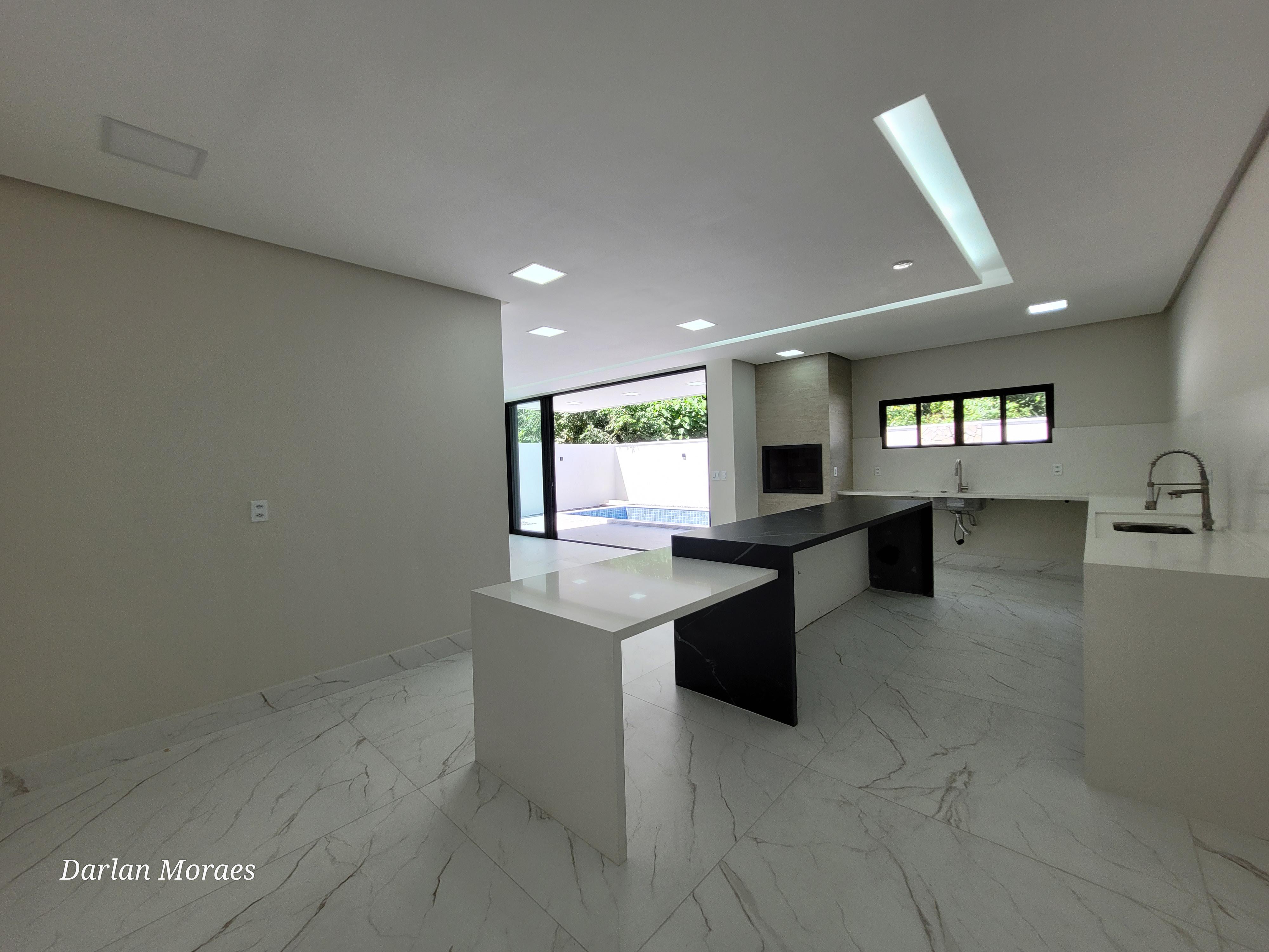 Imagem Casa de Condomínio com 5 Quartos à Venda, 430 m²em Ponta Negra - Manaus