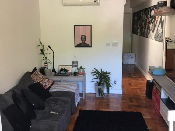 Imagem Apartamento com 2 Quartos à Venda, 60 m² em Santa Teresa - Rio de Janeiro
