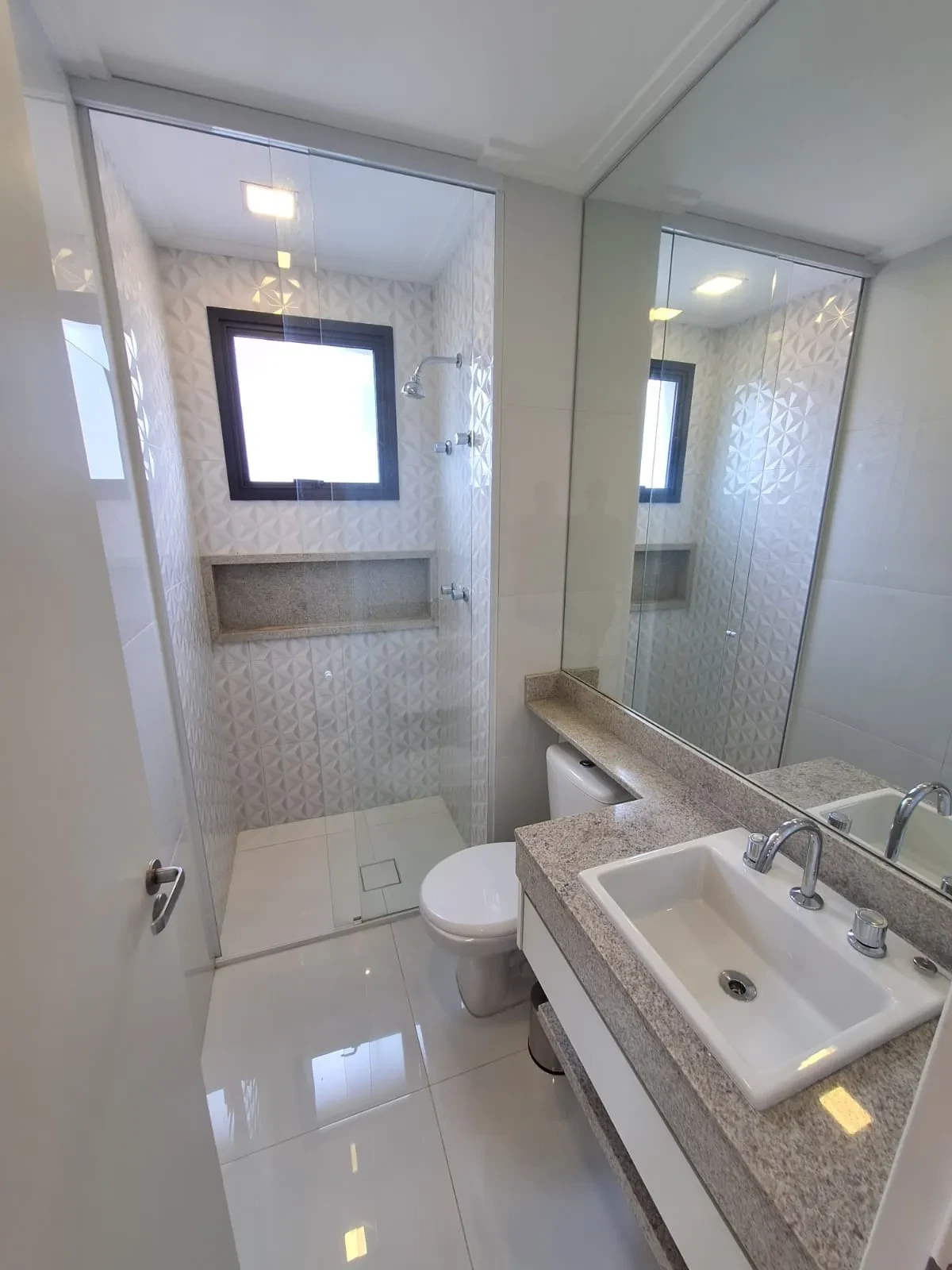 Foto do imóvel: Apartamento com 1 Quarto para Alugar, 70 m² em Alphaville Empresarial - Barueri