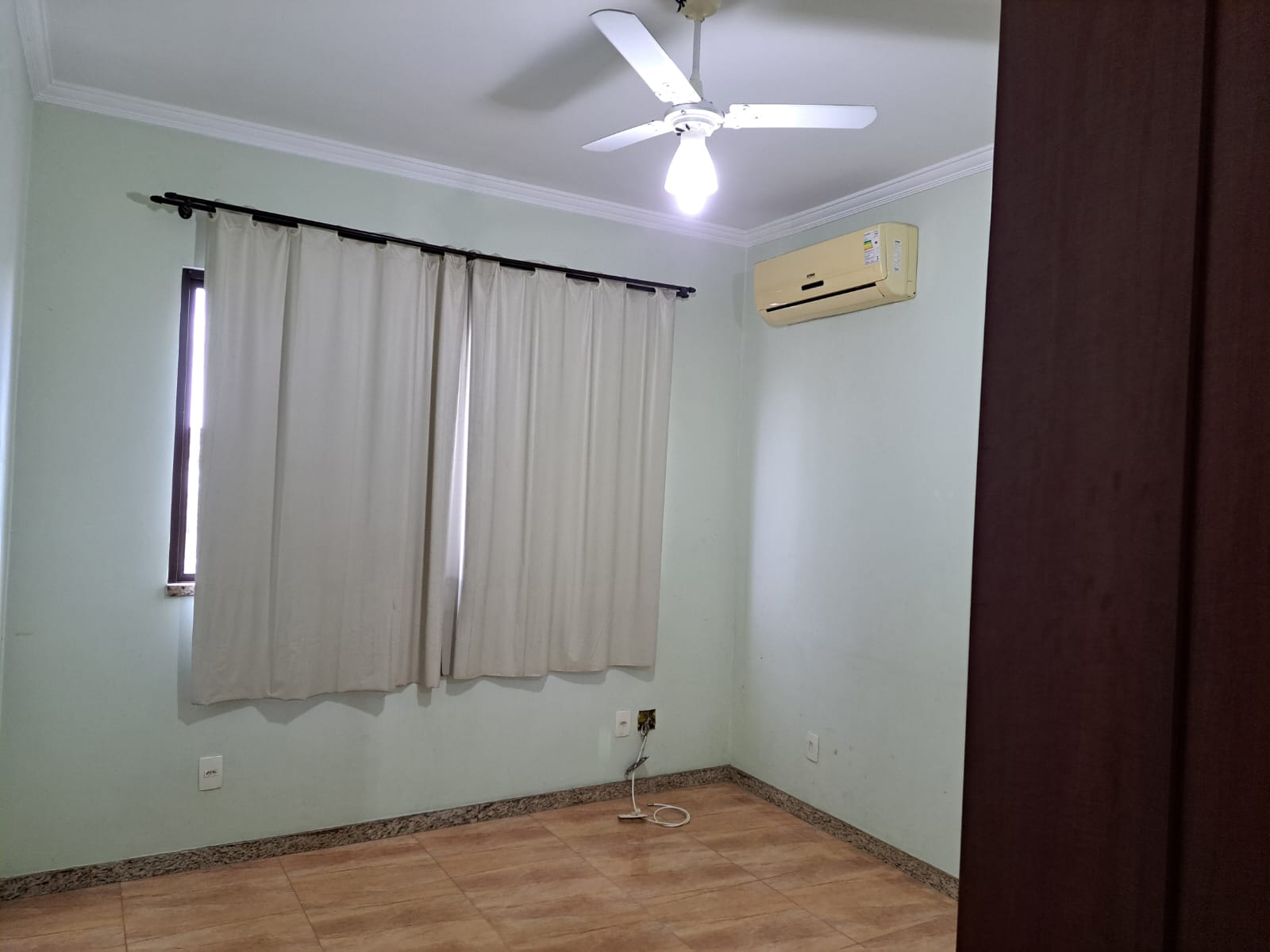 Imagem Casa de Condomínio com 4 Quartos à Venda, 309 m² em Taquara - Rio de Janeiro