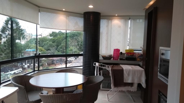 Imagem Apartamento com 3 Quartos à Venda, 126 m²em Centro - Criciúma