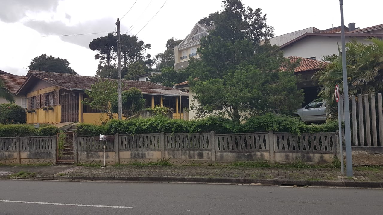 Imagem Terreno à Venda, 817 m² em Vista Alegre - Curitiba