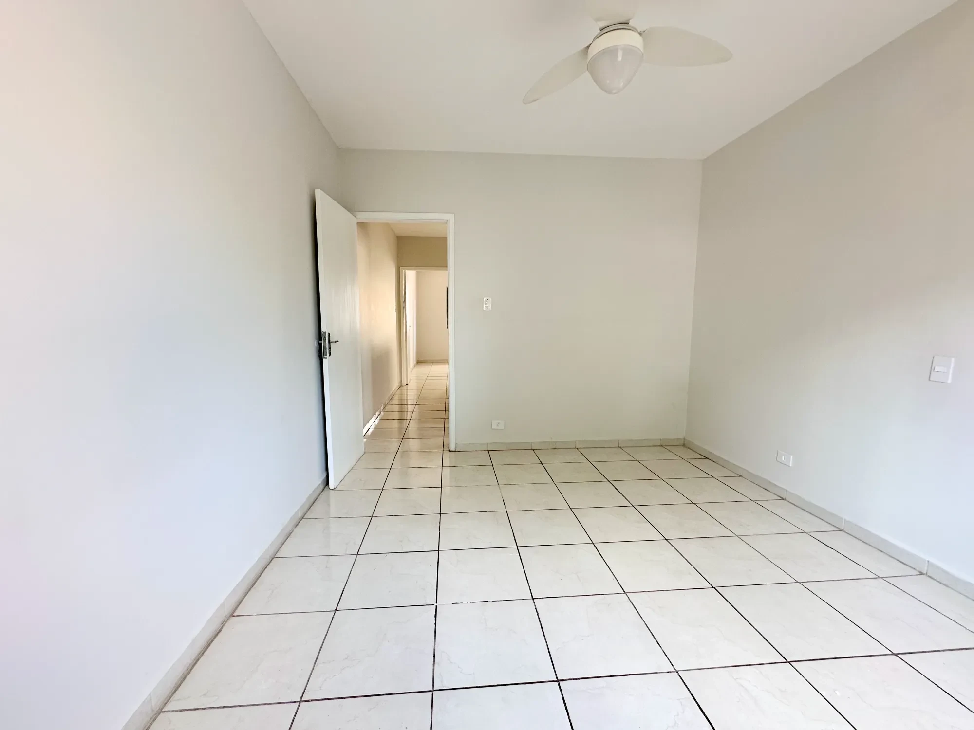 Imagem Sobrado com 2 Quartos para Alugar, 130 m² em Piraporinha - Diadema