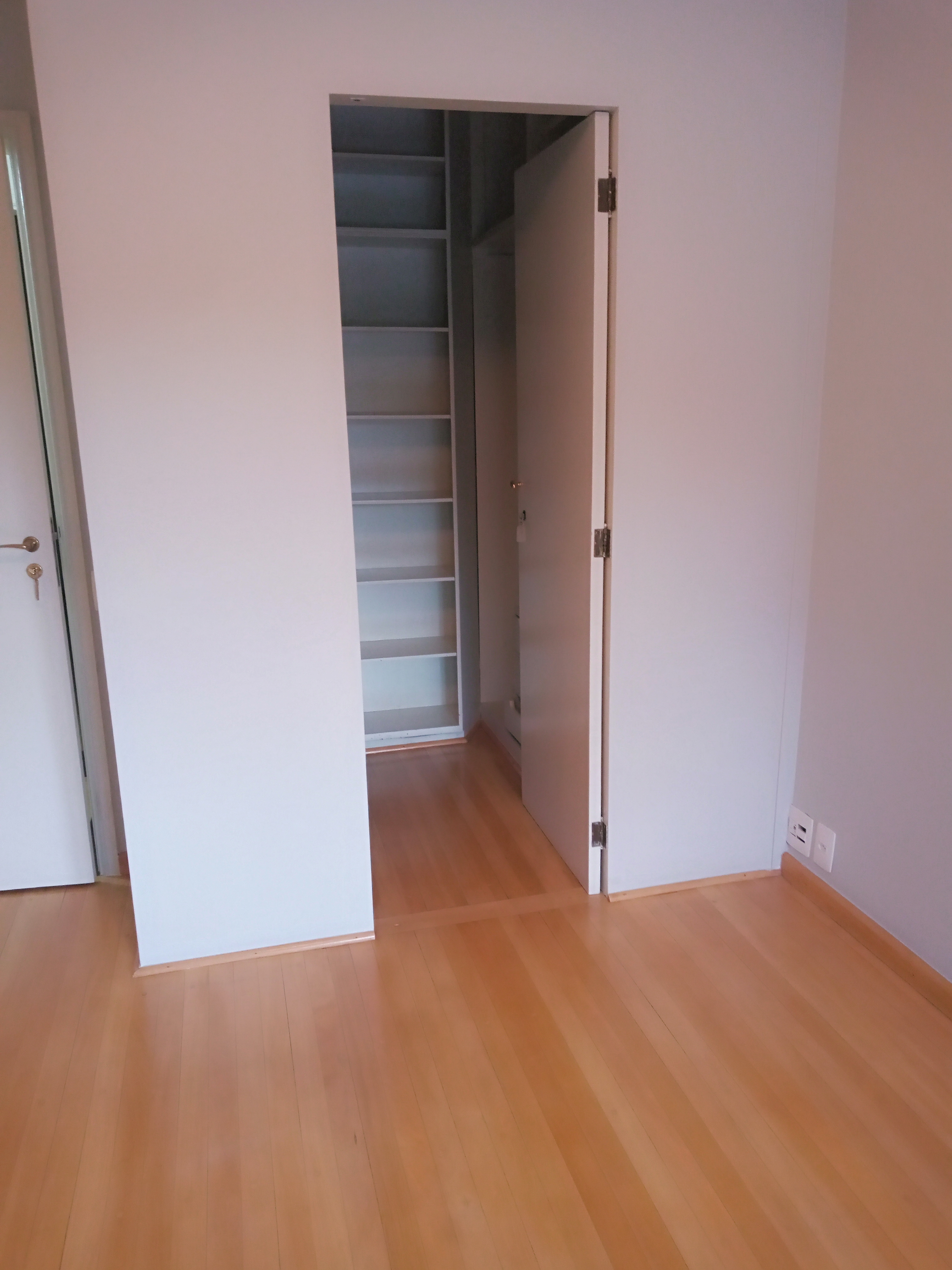 Imagem Apartamento com 3 Quartos à Venda, 116 m²em Vila Nova Conceição - São Paulo