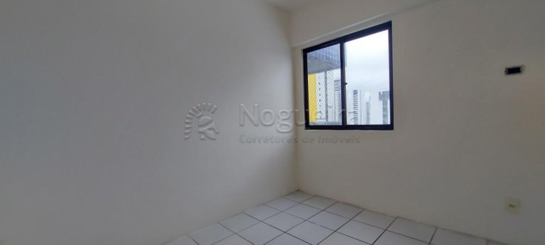 Apartamento com 2 Quartos à Venda, 68 m² em Torre - Recife
