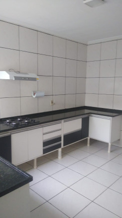 Imagem Casa com 3 Quartos à Venda, 200 m² em Palmeiras - Araçatuba