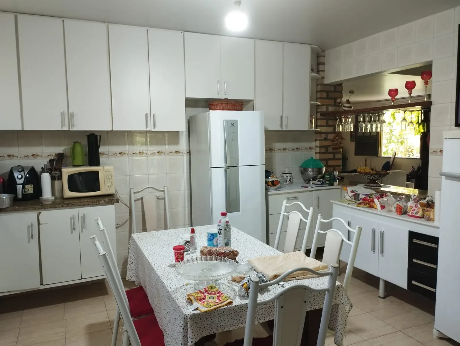 Imagem Casa com 4 Quartos à Venda, 395 metros em Busca Vida (Abrantes) - Camaçari