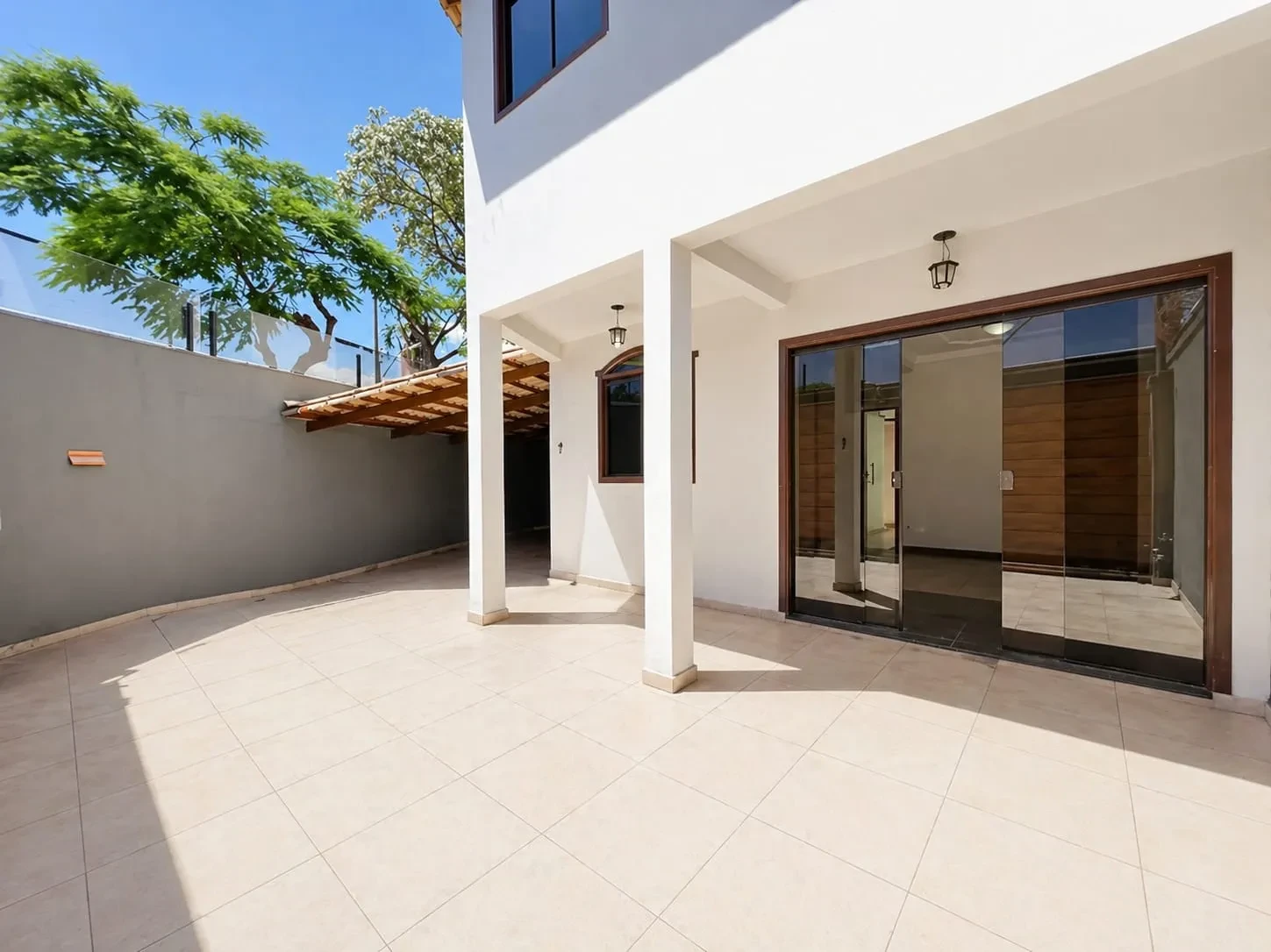 Casa com 3 Quartos à Venda, 116 m² em Santa Amélia - Belo Horizonte