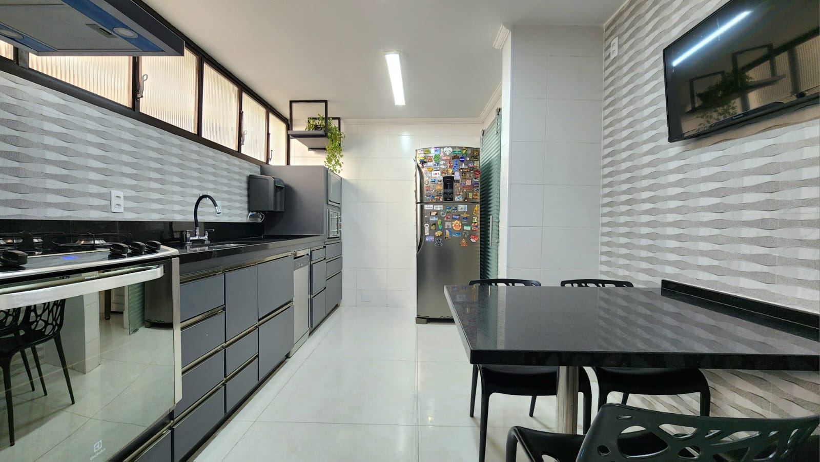 Imagem Apartamento com 3 Quartos à Venda, 225 m²em Aparecida - Santos