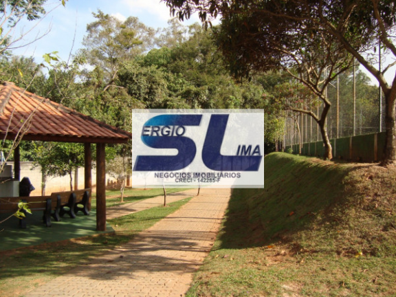 Terreno à Venda, 1.000 m² em Aparecidinha - Sorocaba