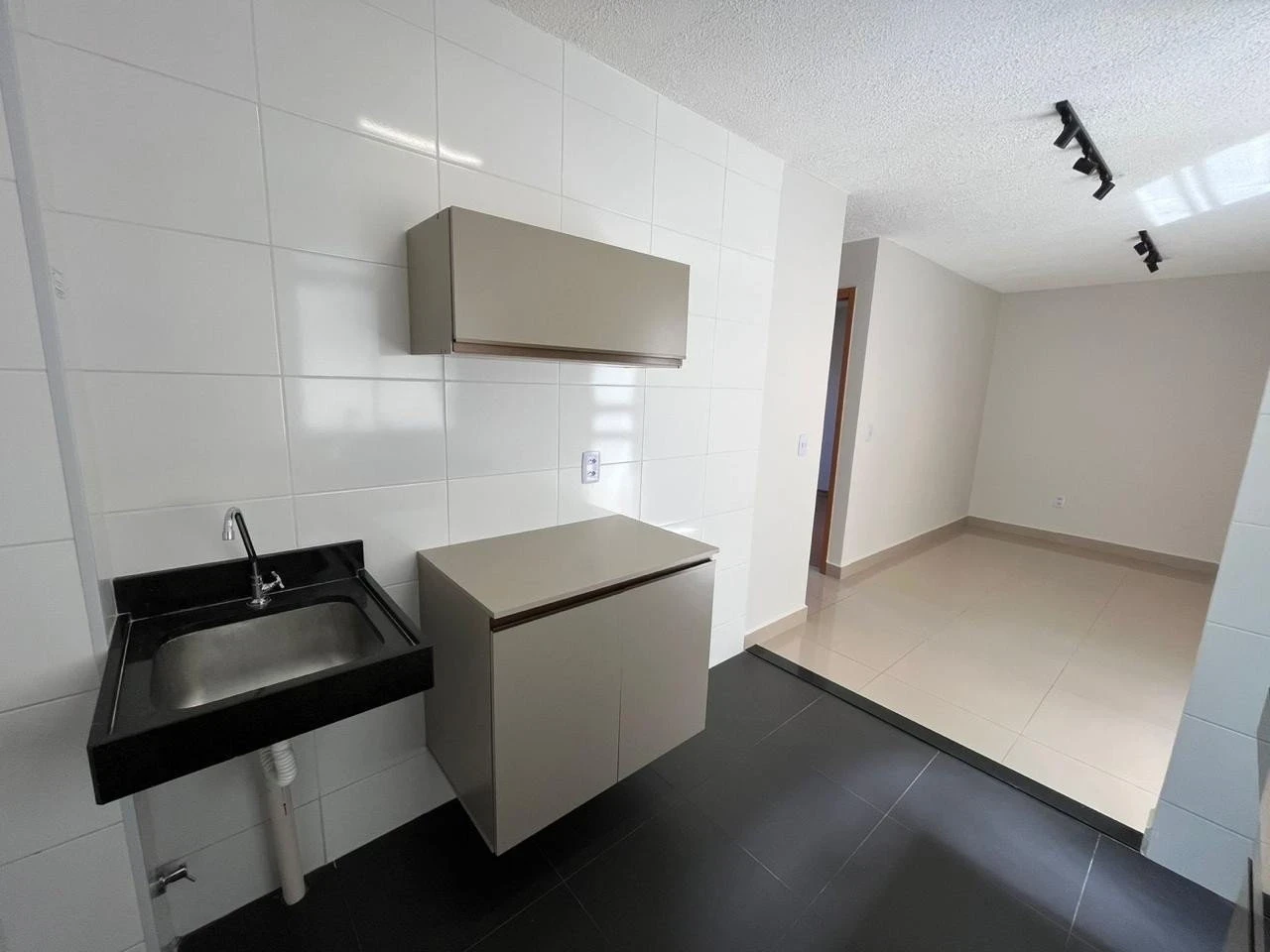 Imagem Apartamento com 2 Quartos à Venda, 51 m² em Chácaras Alpina - Valinhos