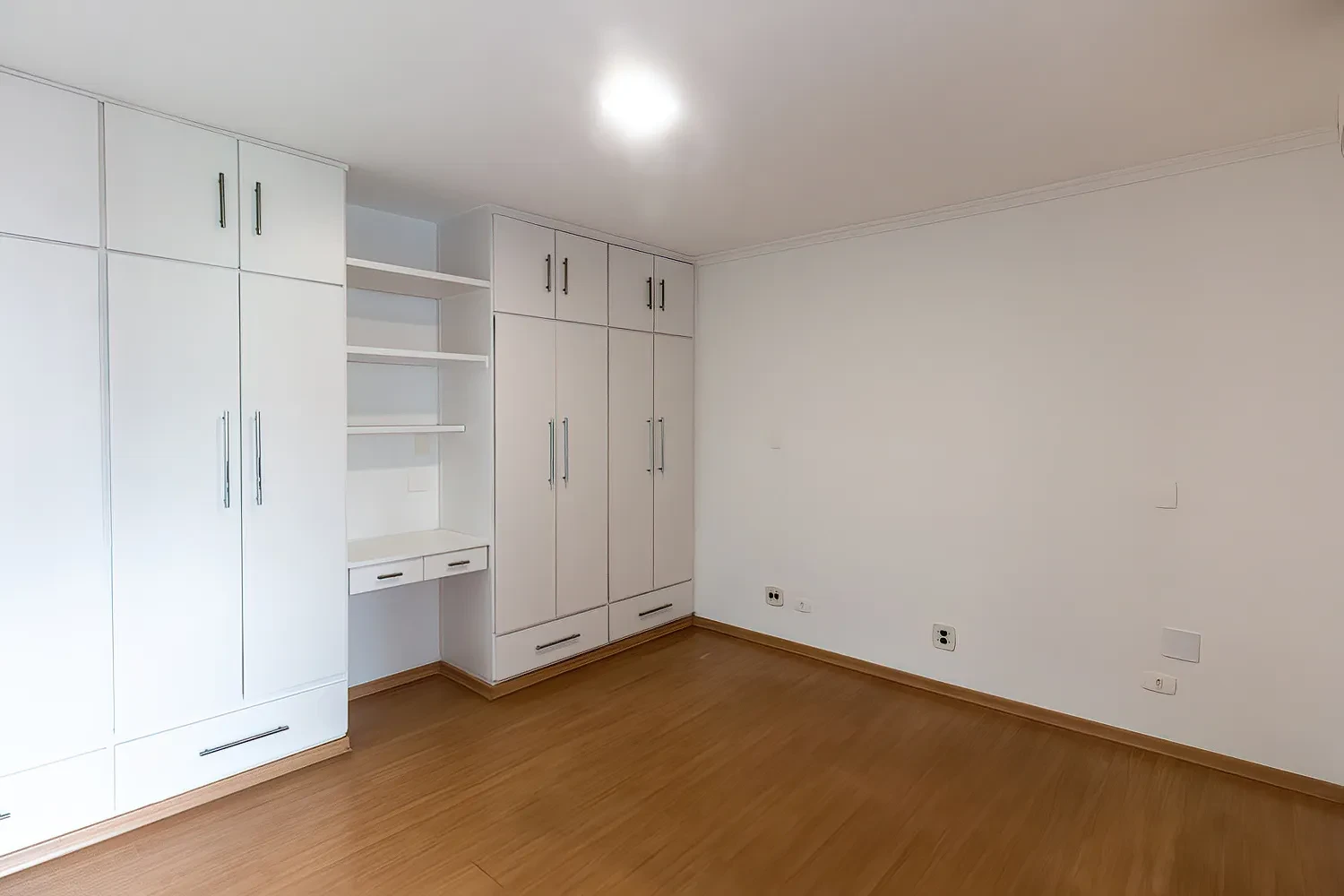 Imagem Apartamento com 4 Quartos para Alugar, 143 m² em Itaim Bibi - São Paulo