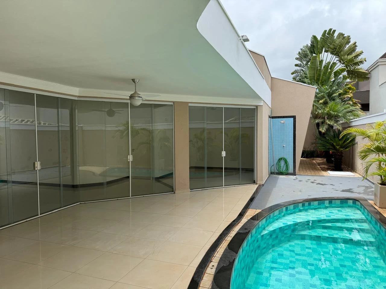 Foto do imóvel: Casa de Condomínio com 4 Quartos à Venda, 262 m² em Residencial Marcia - São José do Rio Preto