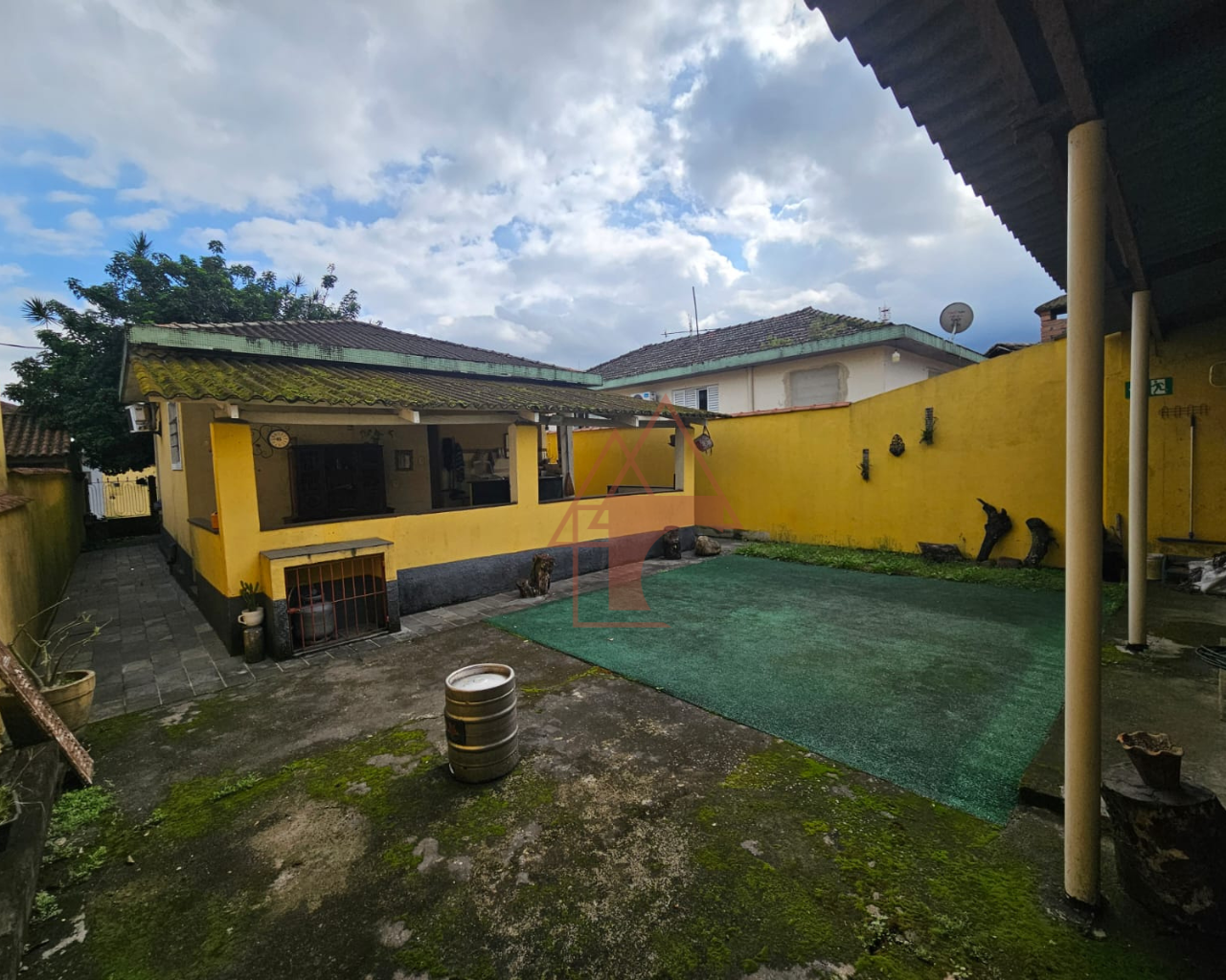 Imagem Casa com 1 Quarto à Venda, 102 m² em Jardim São Francisco - Cubatão