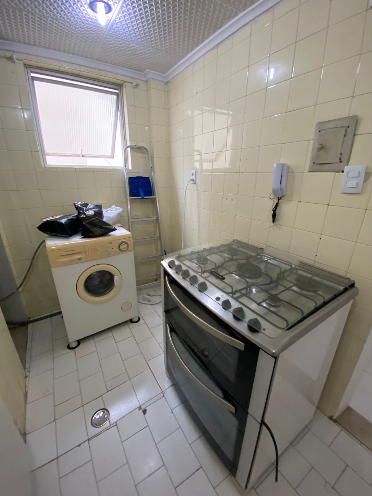 Imagem Cobertura com 1 Quarto à Venda, 70 m²em Amaralina - Salvador