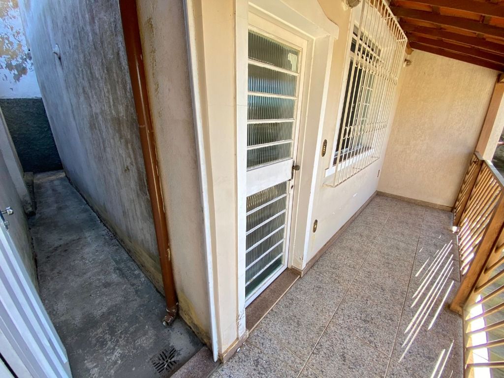 Foto do imóvel: Casa com 2 Quartos à Venda, 110 m² em Planalto - Belo Horizonte