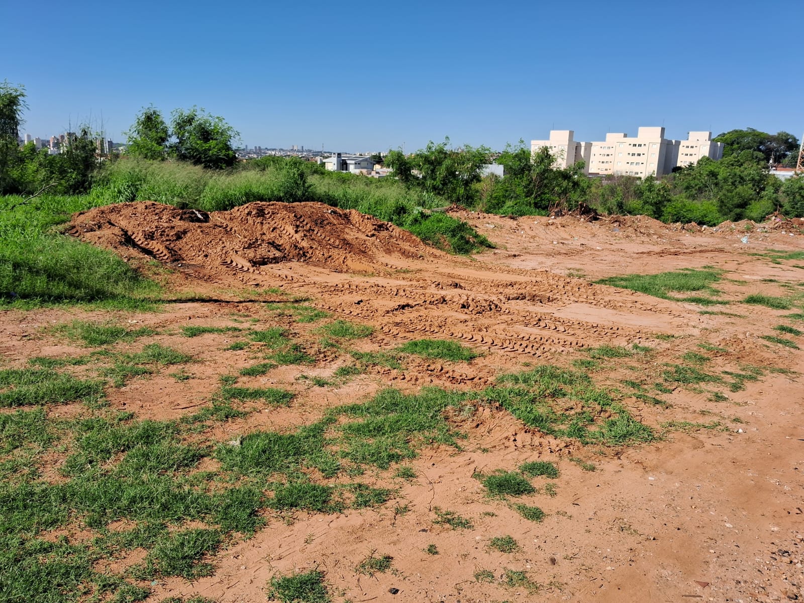 Imagem Terreno à Venda, 4.008 m² em Parque São Geraldo - Bauru